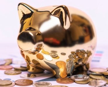 Od skarbonki do smartfona: wychowaj małego oszczędzacza z pomocą aplikacji